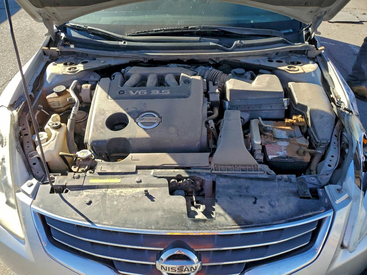 Nissan Altima Sr Image 12