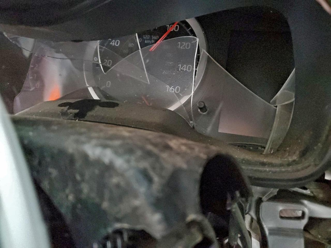 Toyota Corolla Se Image 6