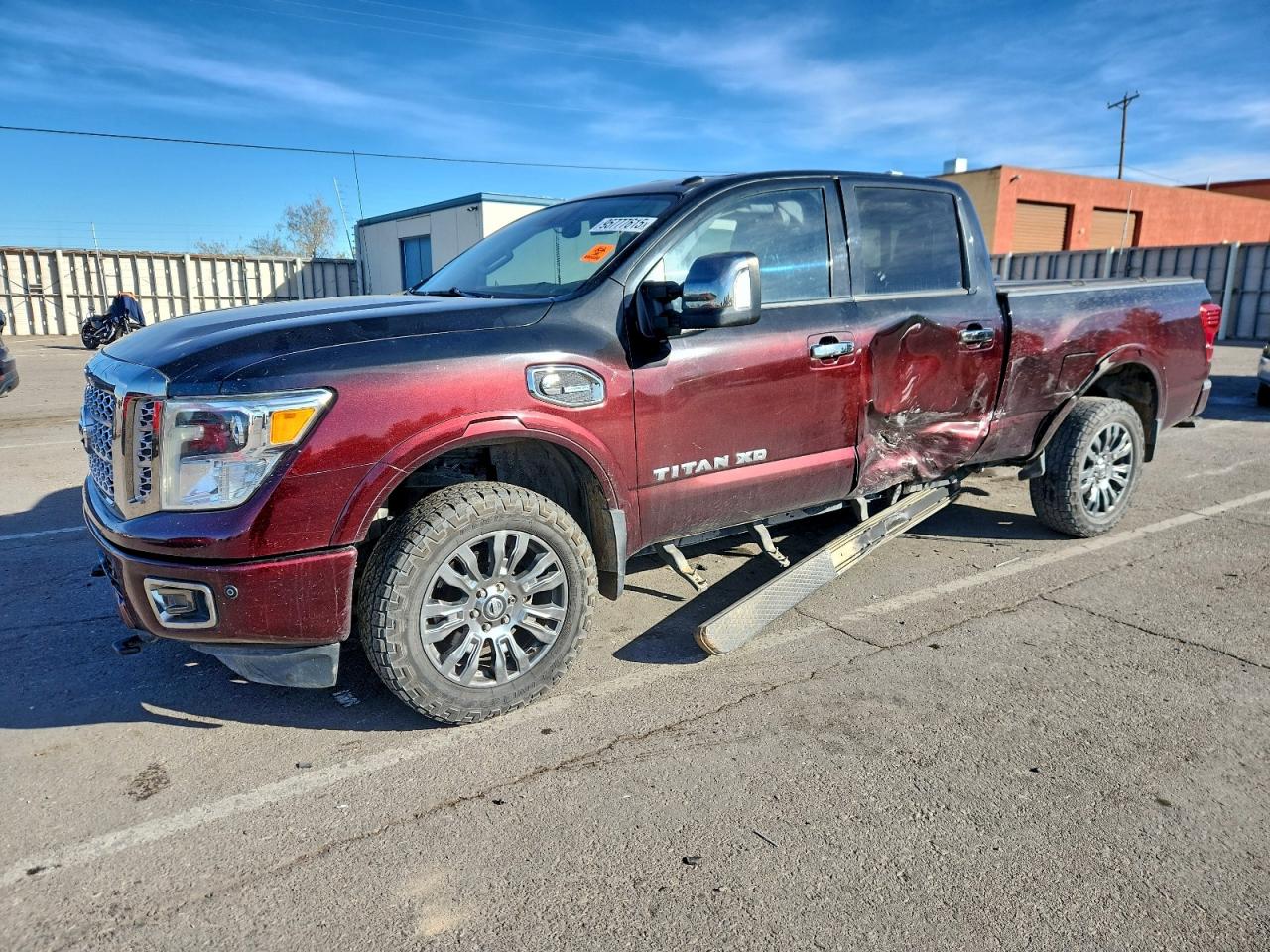 Nissan Titan Sl Image 1