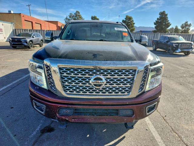 Nissan Titan Sl Image 6