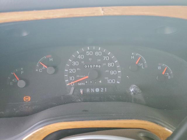 Ford Econoline E450 Super Duty Cutaway Van Image 9