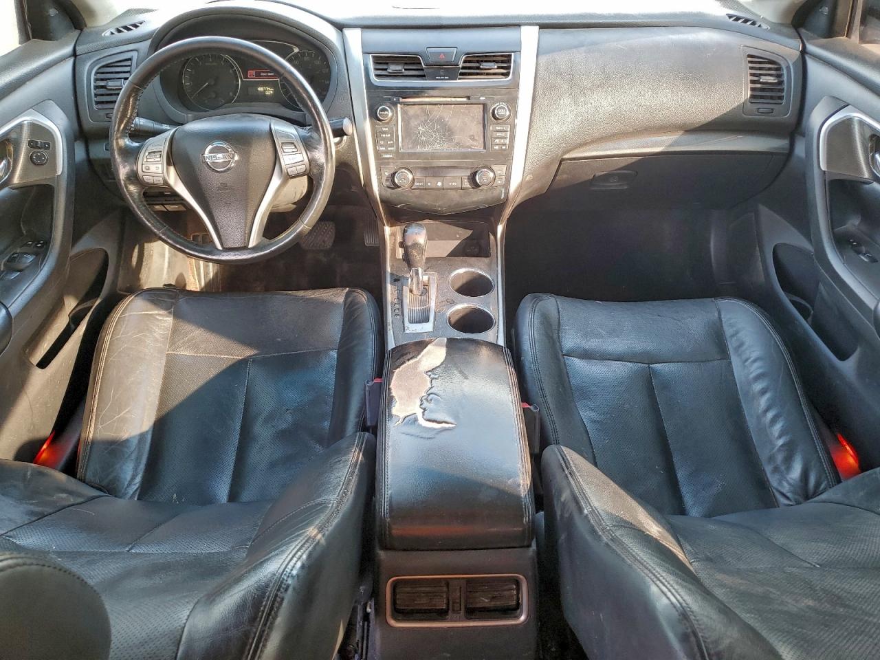 Nissan Altima 2.5 Image 7