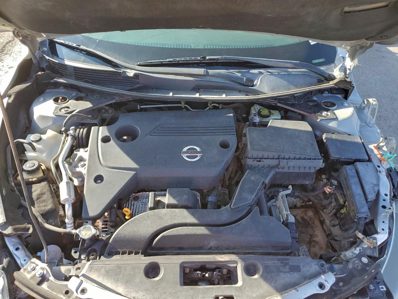 Nissan Altima 2.5 Image 11