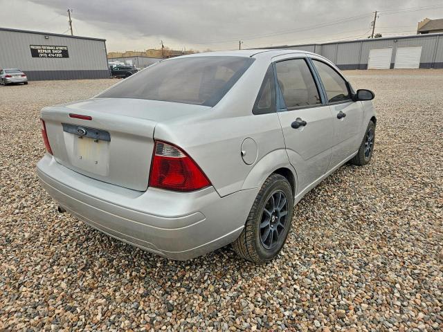 Ford Focus Zx4 Image 3