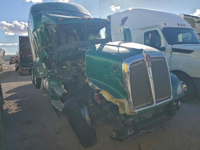  Salvage Kenworth Constructi