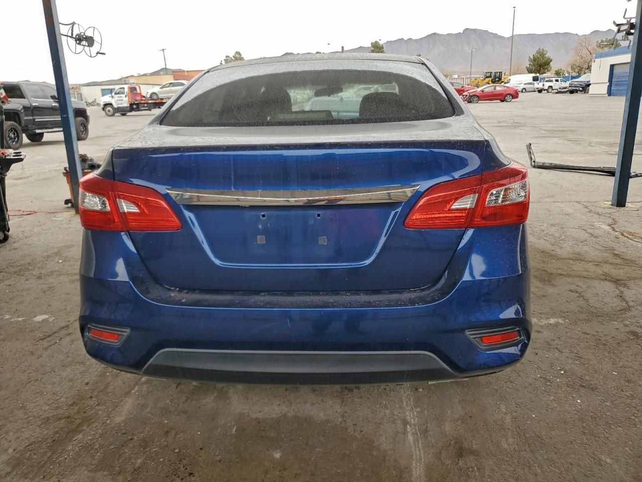 Nissan Sentra S Image 10