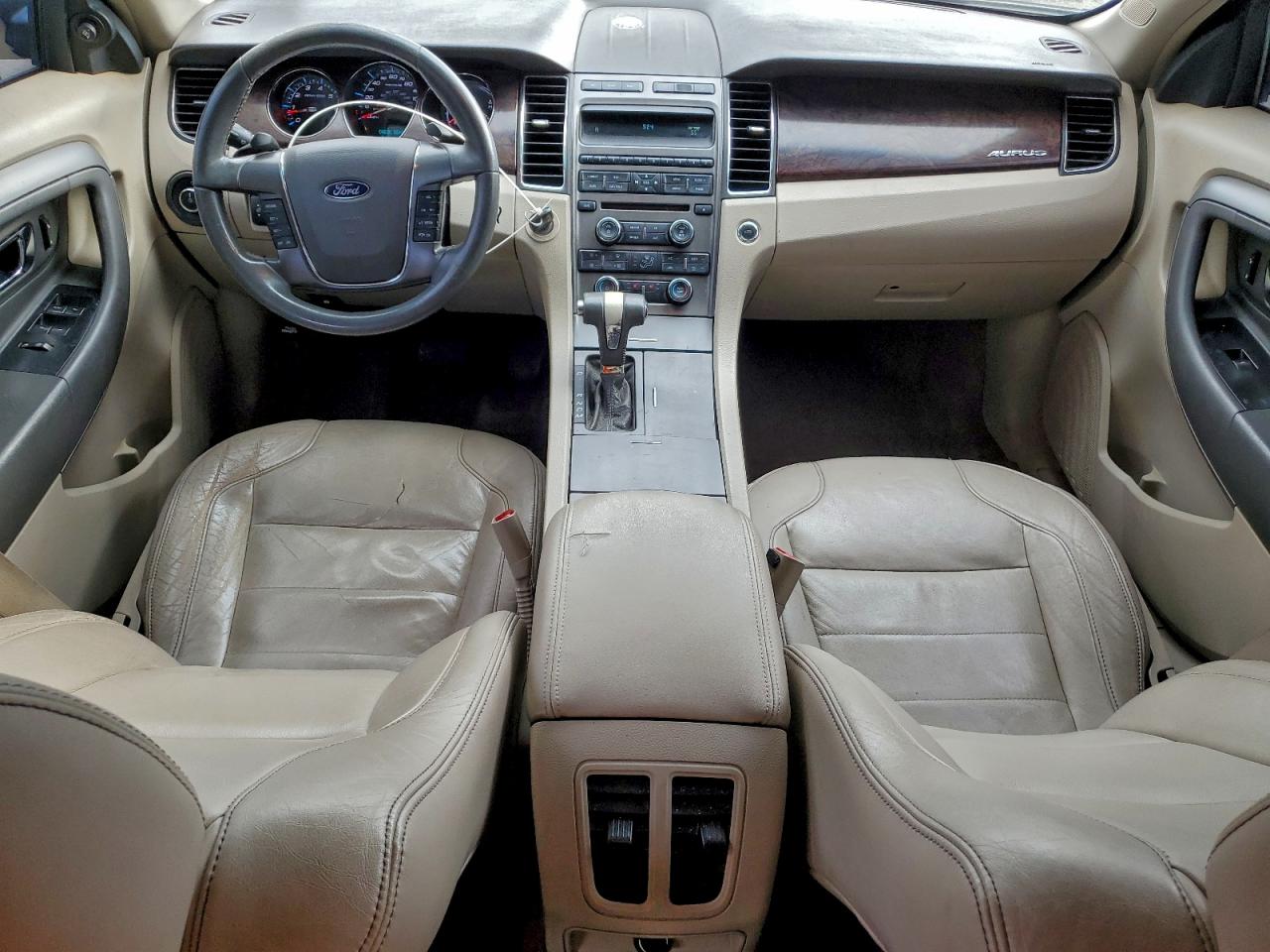 Ford Taurus Sel Image 4