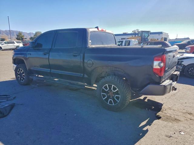 Toyota Tundra Crewmax Sr5 Image 2