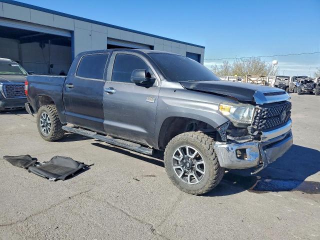 Toyota Tundra Crewmax Sr5 Image 6