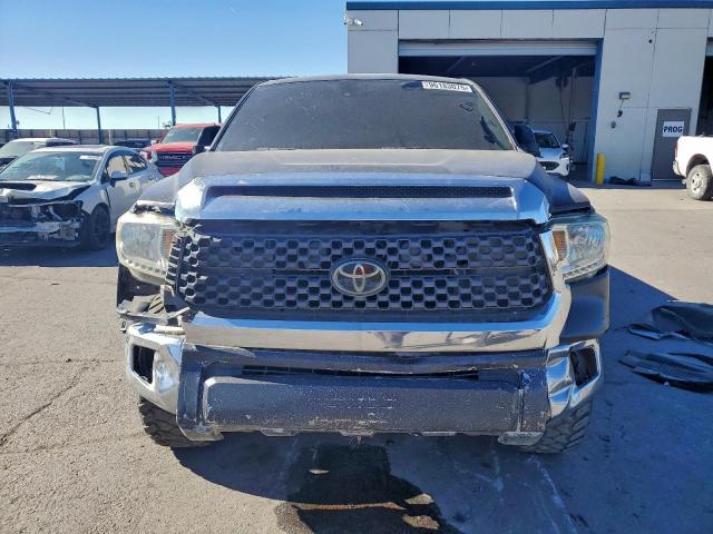 Toyota Tundra Crewmax Sr5 Image 5