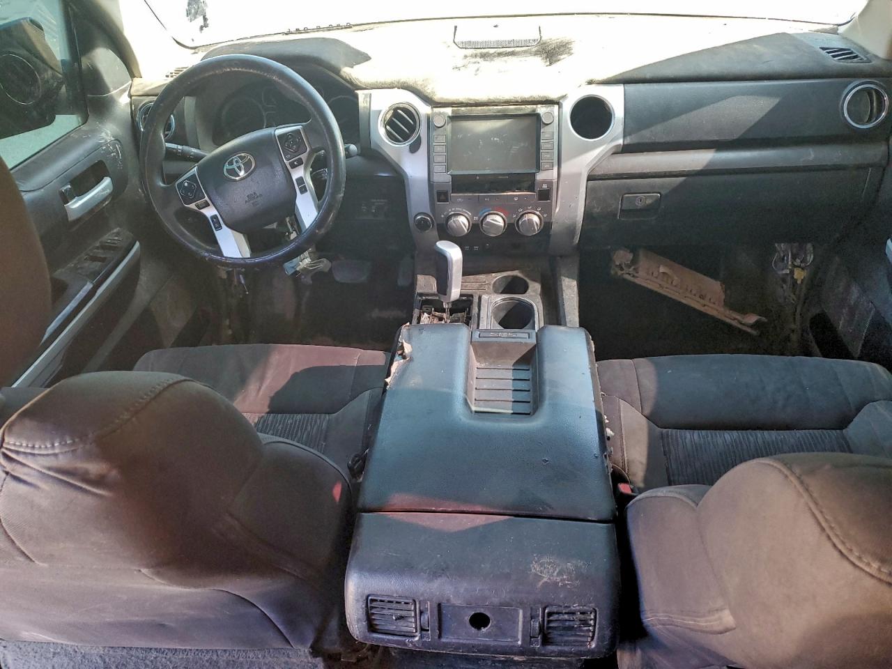 Toyota Tundra Crewmax Sr5 Image 9