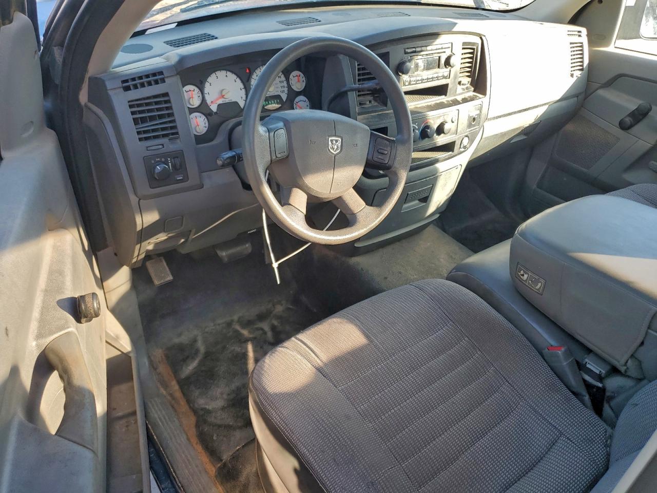 Dodge Ram 1500 St Image 10