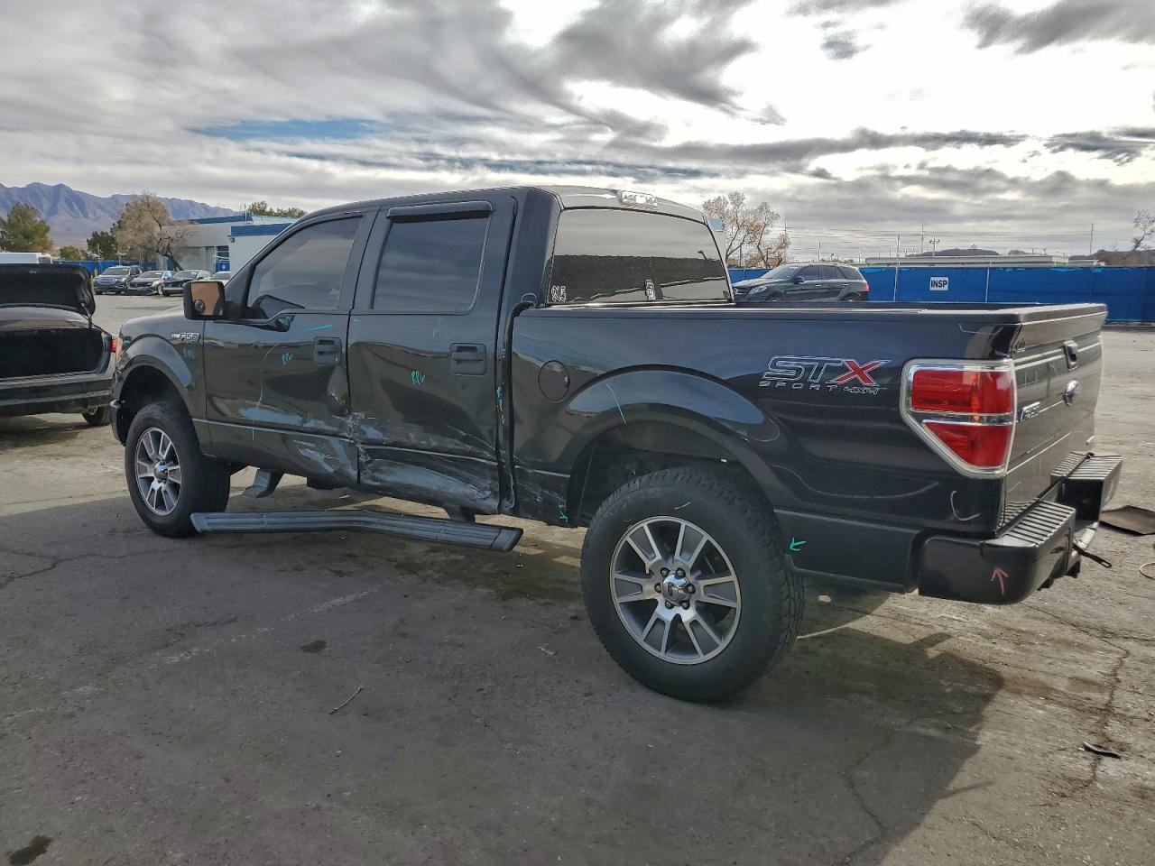 Ford F-150 Supercrew Image 3