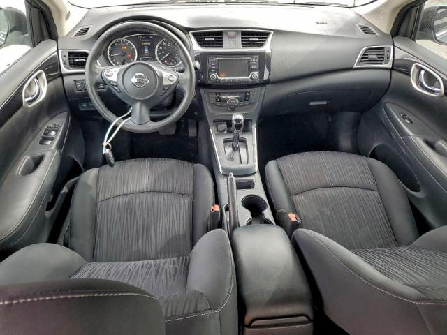Nissan Sentra S Image 3