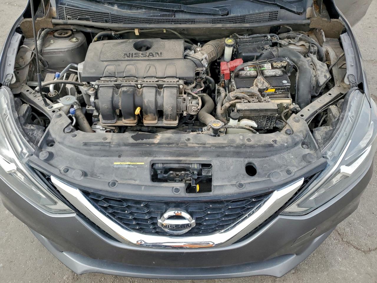 Nissan Sentra S Image 9